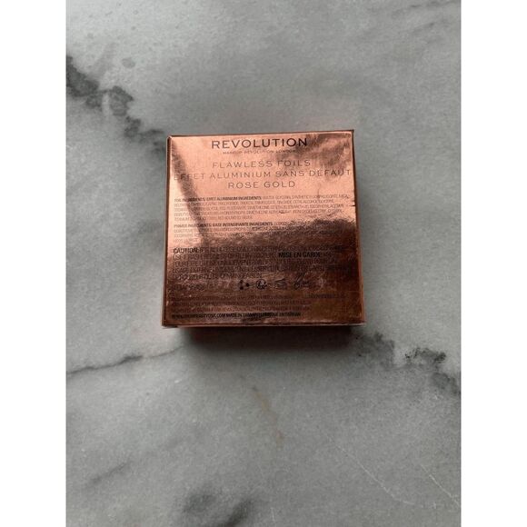 Revolution Flawless Foils Solo Metallic Eyeshadow Rose Gold - Picture 2 of 2